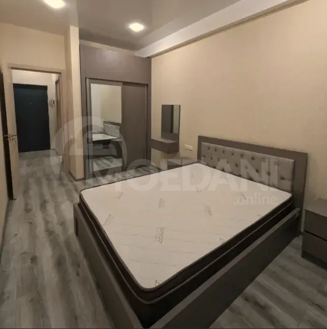 ქირავდება 2 ოთახიანი ბინა 50მ² 5/15 სართ თბილისი - photo 7