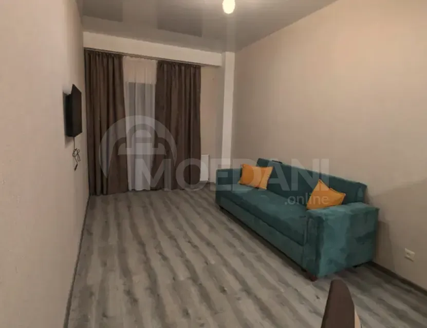 ქირავდება 2 ოთახიანი ბინა 50მ² 5/15 სართ თბილისი - photo 1