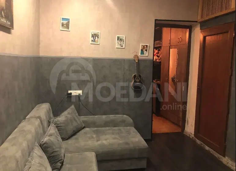 ქირავდება 2 ოთახიანი ბინა 40მ² 1/1 სართ თბილისი - photo 1