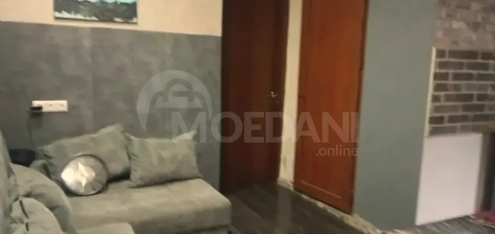 ქირავდება 2 ოთახიანი ბინა 40მ² 1/1 სართ თბილისი - photo 2