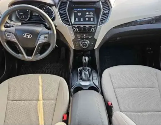 Hyundai Santa Fe 2017 თბილისი