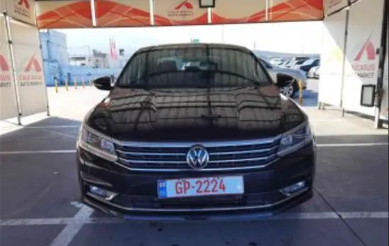 Volkswagen Passat 2 2018 Tbilisi