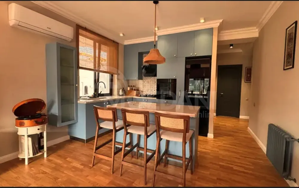 ქირავდება 3 ოთახიანი ბინა 120მ² 3/4 სართ თბილისი - photo 1