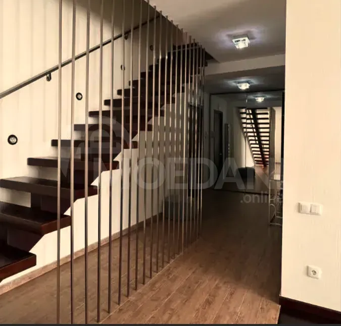 ქირავდება 5 ოთახიანი ბინა 170მ² 13/14 სართ თბილისი - photo 3