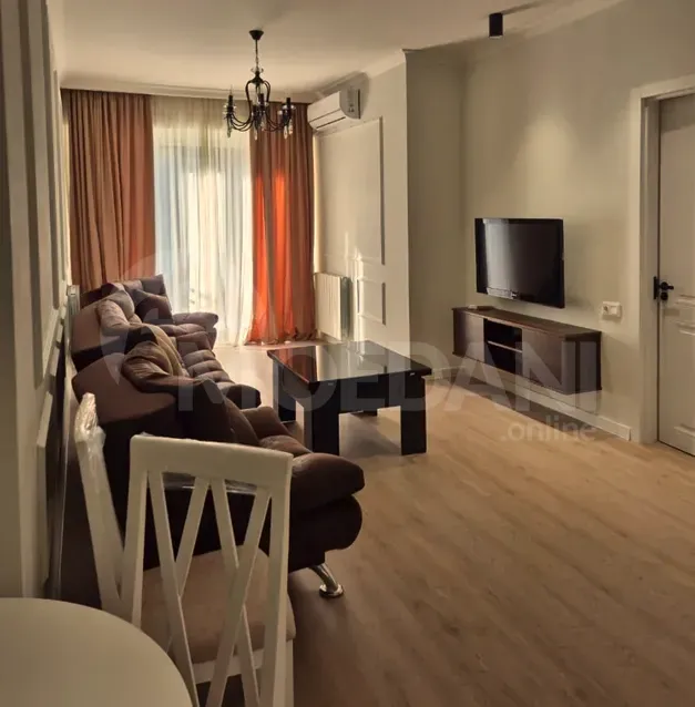 ქირავდება 3 ოთახიანი ბინა 80მ² 7/13 სართ თბილისი - photo 1