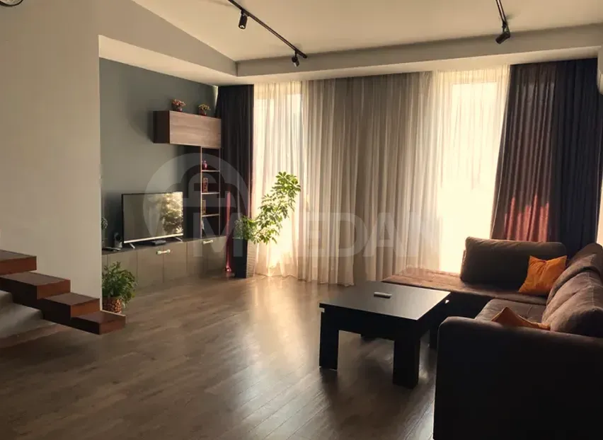 Сдам 4-комн. квартиру 130м² 8/8 эт. Тбилиси - изображение 3