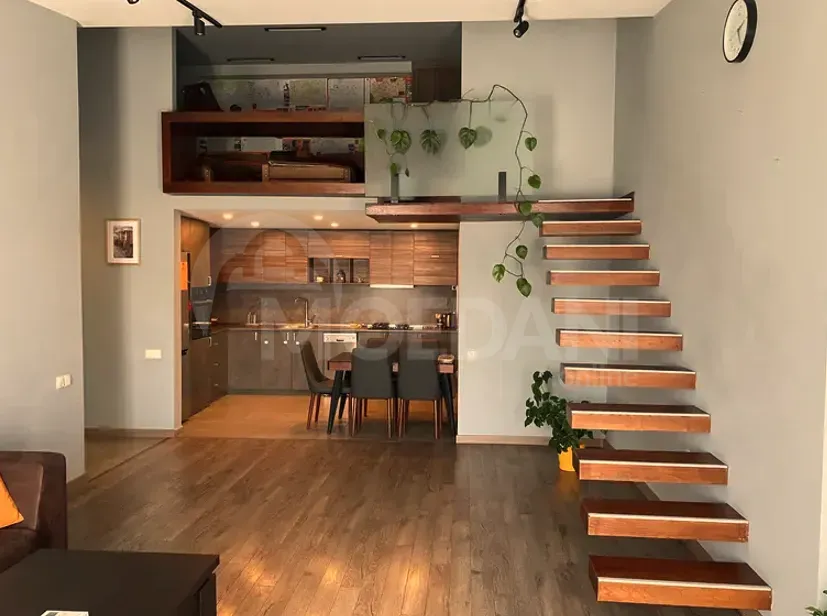 Сдам 4-комн. квартиру 130м² 8/8 эт. Тбилиси - изображение 1