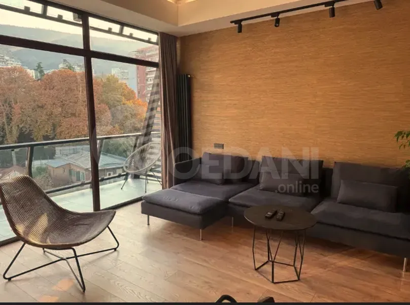 Сдам 4-комн. квартиру 120м² 7/10 эт. Тбилиси - изображение 1