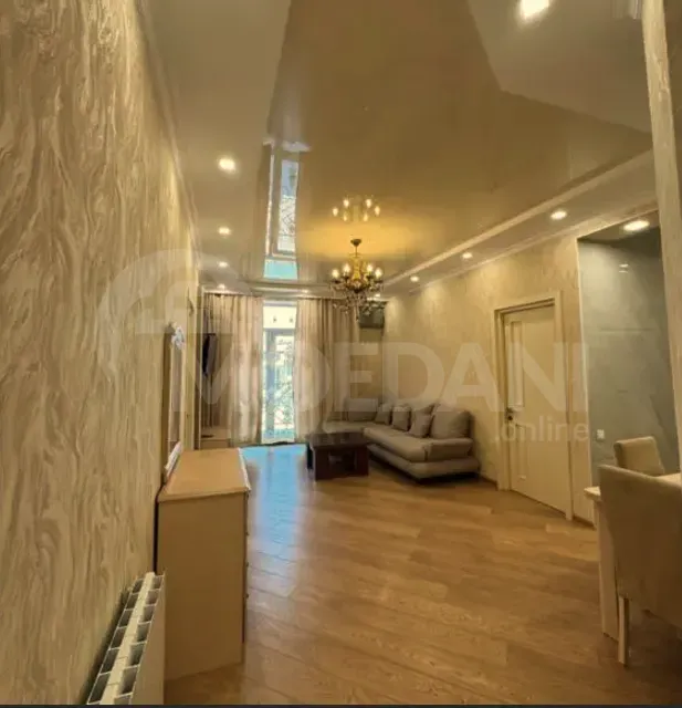 Сдам 4-комн. квартиру 100м² 7/10 эт. Тбилиси - изображение 1