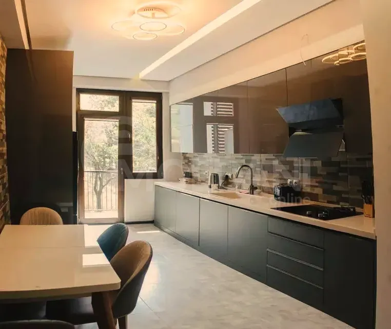 ქირავდება 3 ოთახიანი ბინა 120მ² 5/10 სართ თბილისი - photo 3