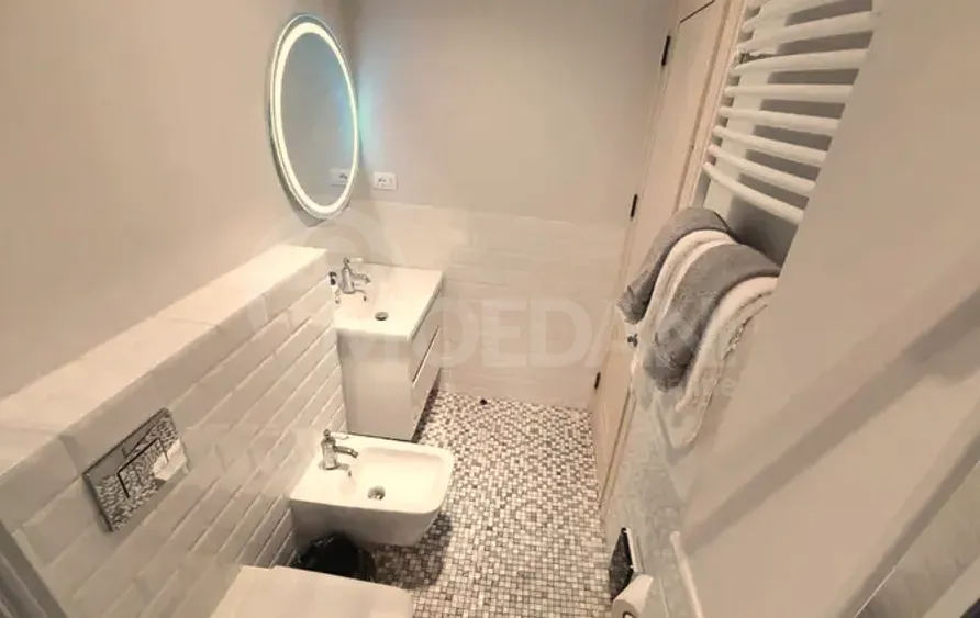 ქირავდება 2 ოთახიანი ბინა 75მ² 5/9 სართ თბილისი - photo 10