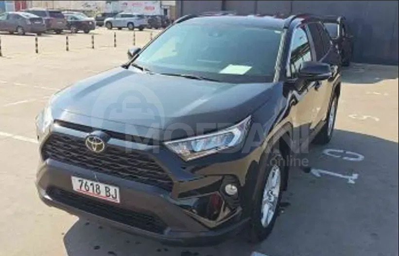 Toyota RAV4 2.5L 2021 Тбилиси - изображение 2