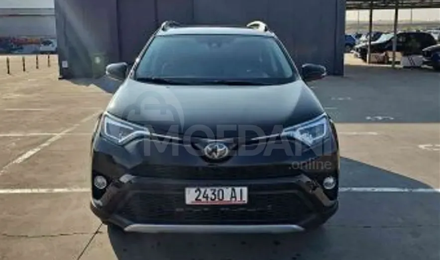 Toyota RAV4 2.5L 2017 Тбилиси - изображение 1
