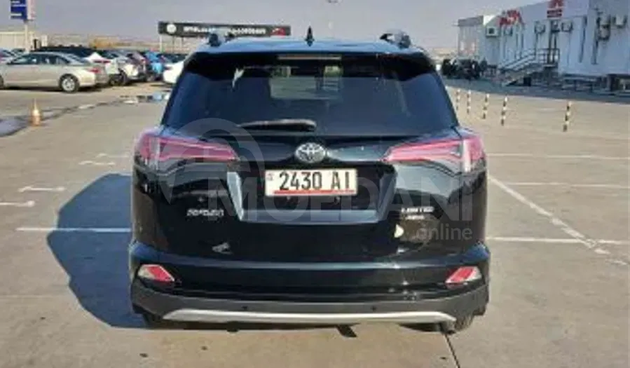 Toyota RAV4 2.5L 2017 Тбилиси - изображение 7