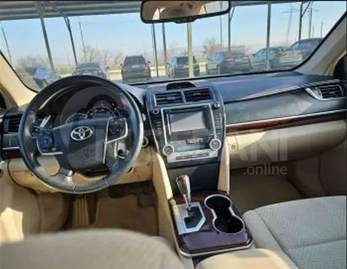 Toyota Camry 2.5L 2014 Тбилиси - изображение 6