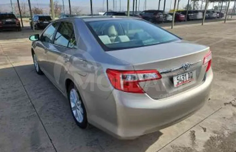 Toyota Camry 2.5L 2014 Тбилиси - изображение 5