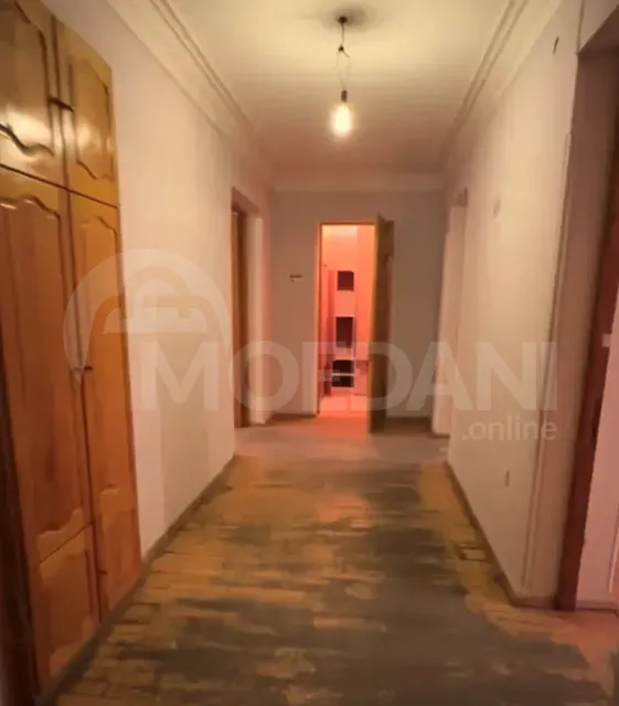 Продам 7+-комн. квартиру 184м² 2/9 эт. Тбилиси - изображение 1