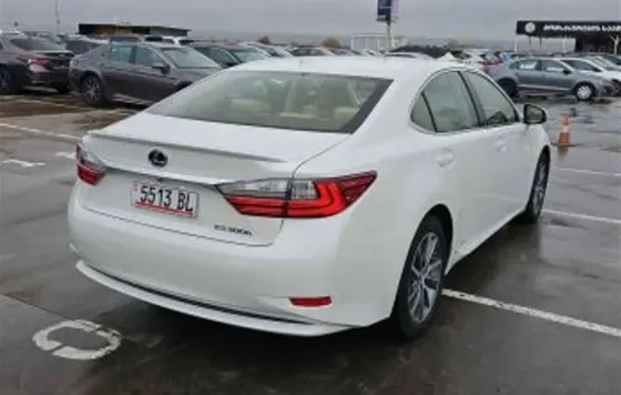 Lexus ES 2015 თბილისი