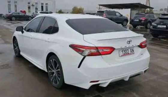 Toyota Camry 2019 თბილისი