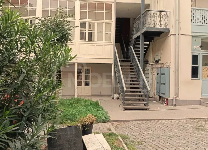 Продам 1-комн. квартиру 38.9м² 2/3 эт. Тбилиси - изображение 2