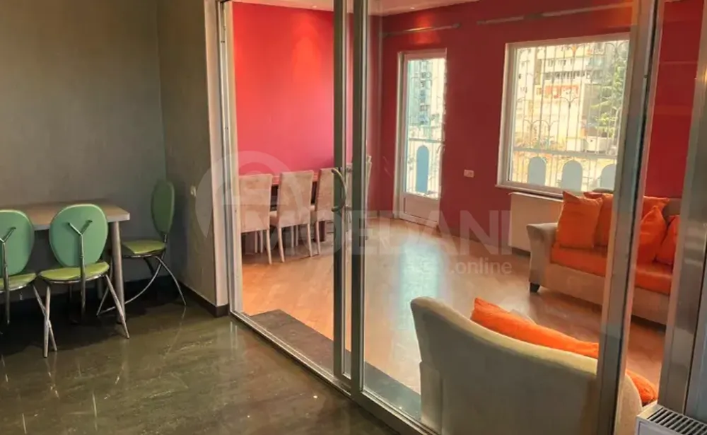 იყიდება 3 ოთახიანი ბინას 130მ² 12/12 სართ თბილისი - photo 3