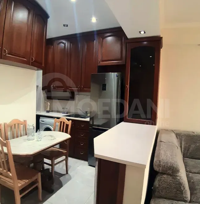 ქირავდება 3 ოთახიანი ბინა 67მ² 5/13 სართ თბილისი - photo 2