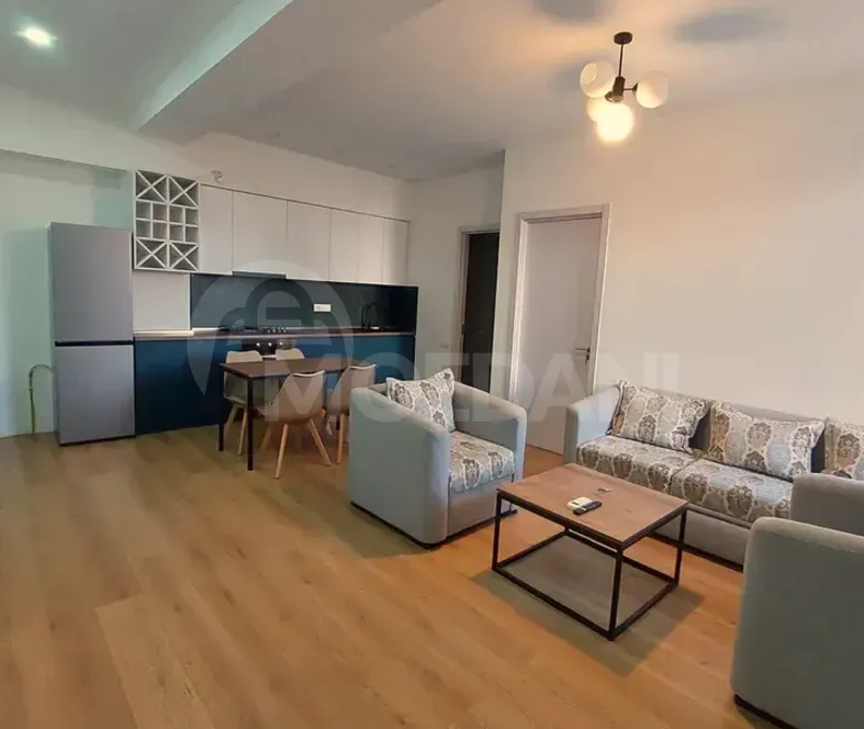 ქირავდება 3 ოთახიანი ბინა 87მ² 1/7 სართ თბილისი - photo 1