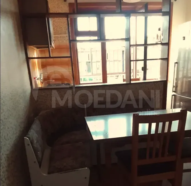 ქირავდება 6 ოთახიანი ბინა 190მ² 8/8 სართ თბილისი - photo 3