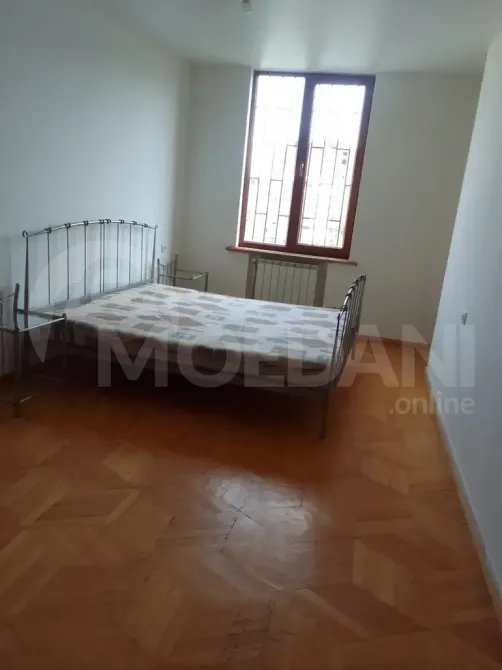 ქირავდება 6 ოთახიანი ბინა 190მ² 8/8 სართ თბილისი - photo 4