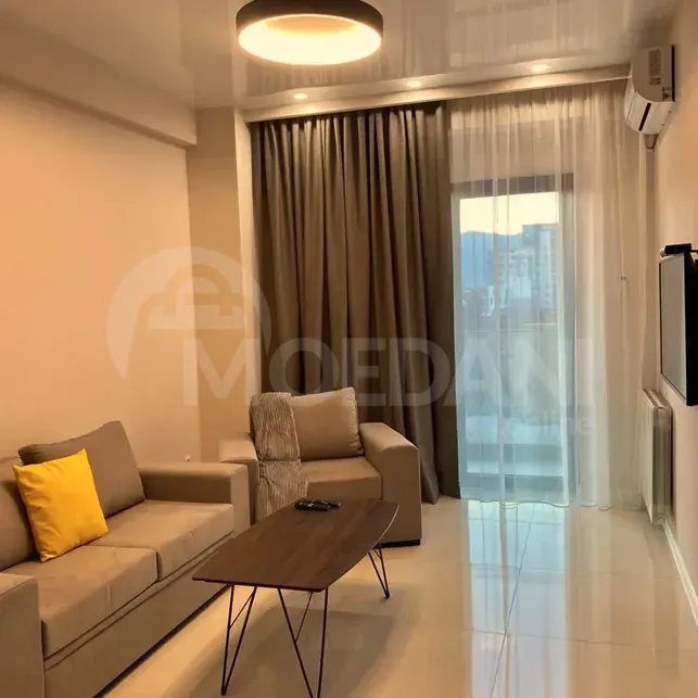 იყიდება 2 ოთახიანი ბინას 300მ² 6/15 სართ თბილისი - photo 2