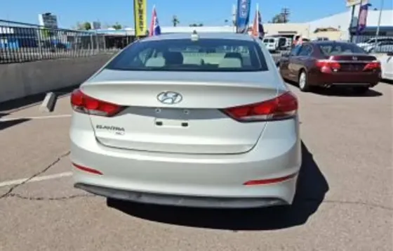 Hyundai Elantra 2017 თბილისი