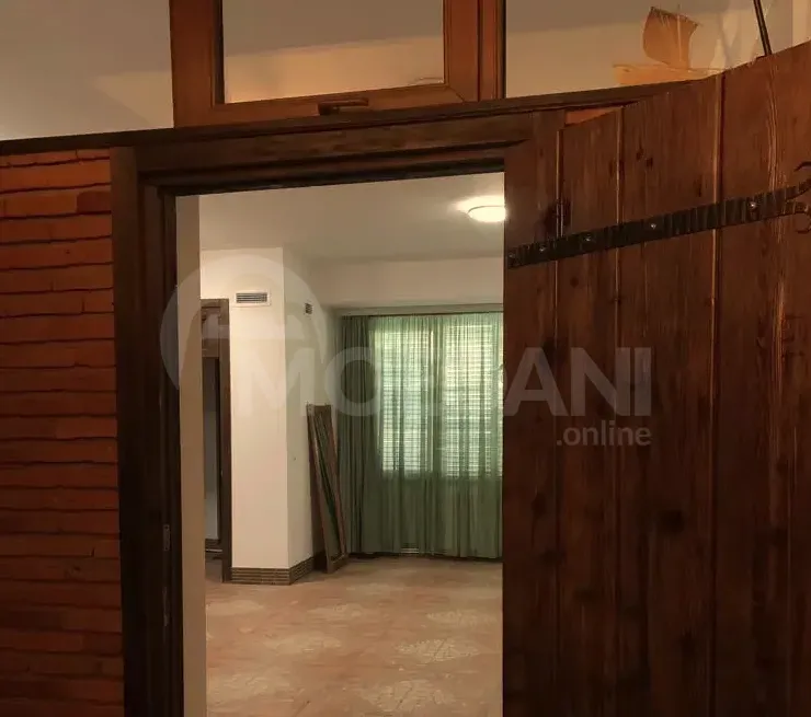 Сдам 3-комн. квартиру 200м² 1/2 эт. Тбилиси - изображение 4