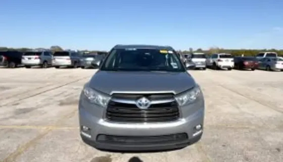 Toyota Highlander 2016 თბილისი