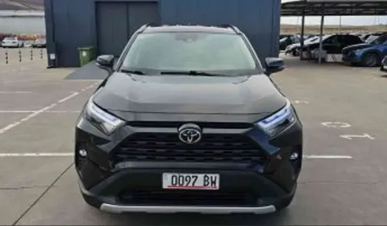 Toyota Rav4 2022 Тбилиси