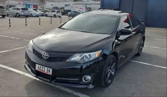 Toyota Camry 2014 Тбилиси