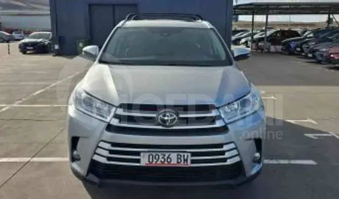 Toyota Highlander 2018 Тбилиси - изображение 1