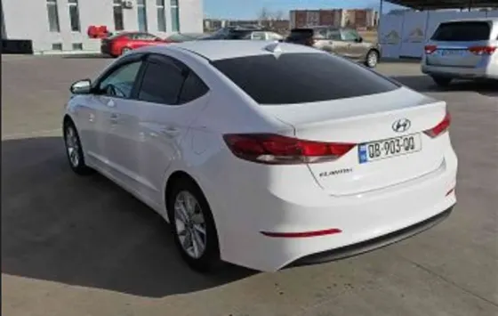 Hyundai Elantra 2016 თბილისი