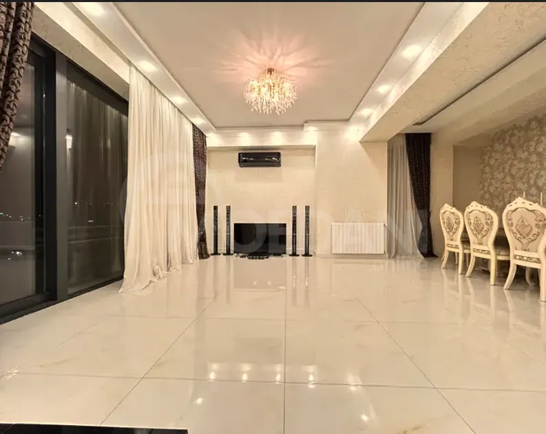 Сдам 4-комн. квартиру 165м² 7/21 эт. Тбилиси - изображение 1