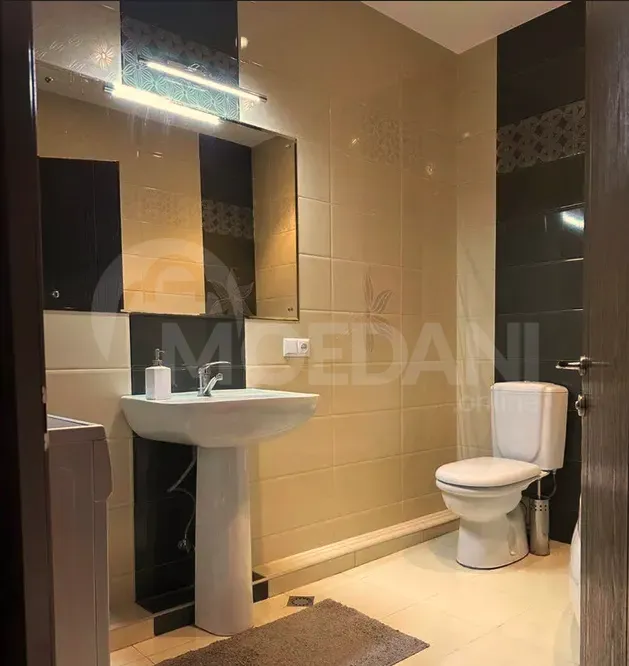 Продам 2-комн. квартиру 65м² 3/7 эт. Тбилиси - изображение 5