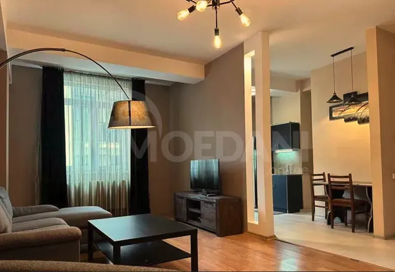 Продам 2-комн. квартиру 65м² 3/7 эт. Тбилиси - изображение 1