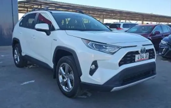 Toyota Rav4 2021 Тбилиси