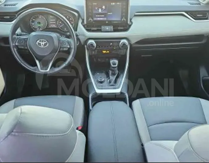 Toyota RAV4 2.5L 2021 Тбилиси - изображение 6