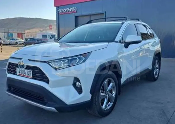 Toyota RAV4 2.5L 2021 Тбилиси - изображение 1