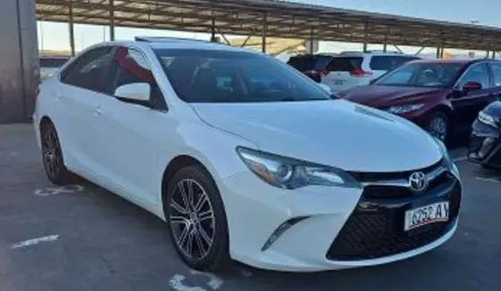 Toyota Camry 2016 Тбилиси