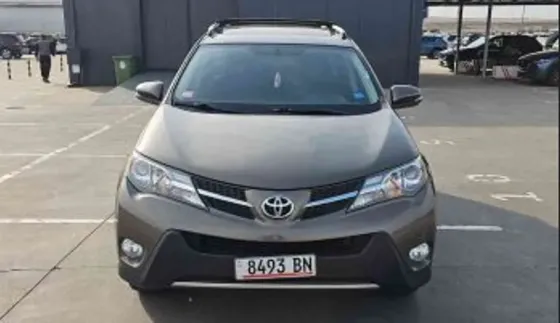 Toyota Rav4 2015 Тбилиси