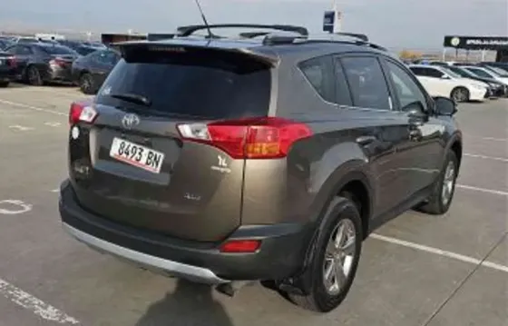 Toyota Rav4 2015 Тбилиси