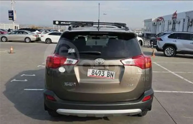 Toyota RAV4 2.5L 2015 Тбилиси - изображение 7