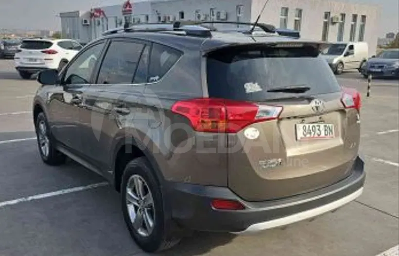 Toyota RAV4 2.5L 2015 Тбилиси - изображение 4