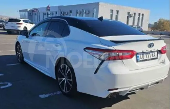 Toyota Camry 2018 Тбилиси - изображение 5