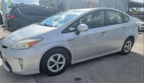 Toyota Prius 2014 თბილისი